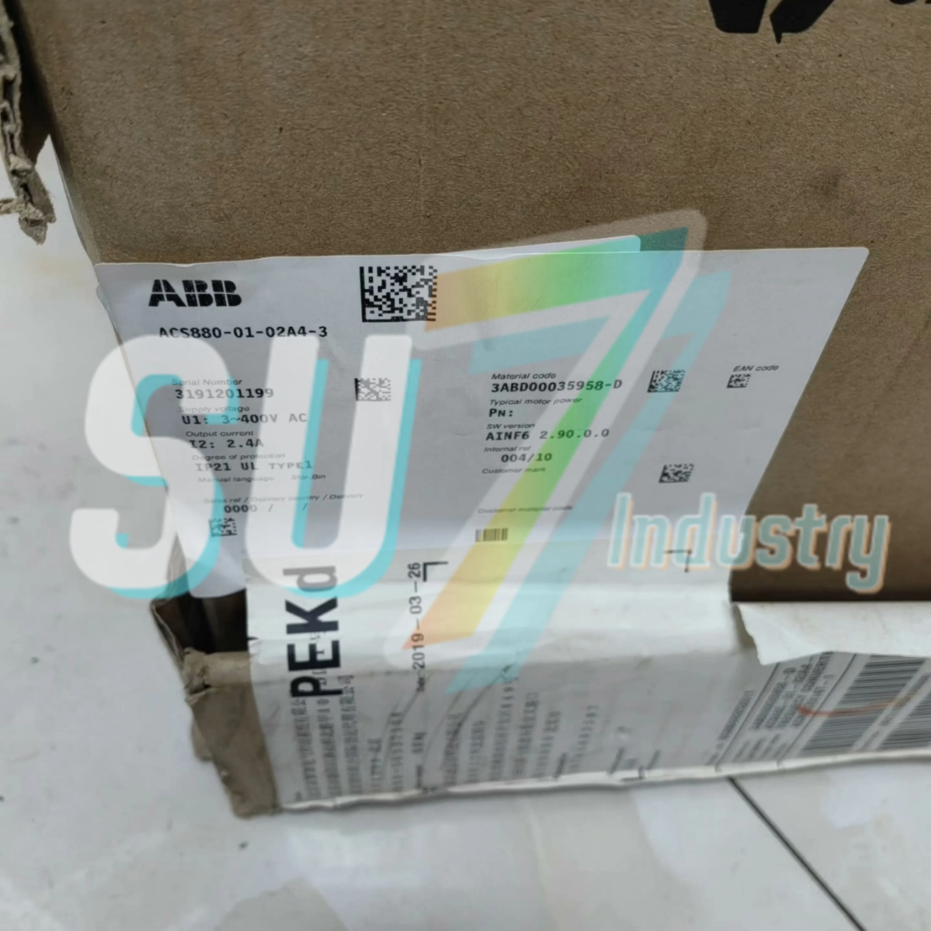 

ACS880-01-02A4-3 Преобразователь частоты ACS880-01-03A3-3 Новый в коробке