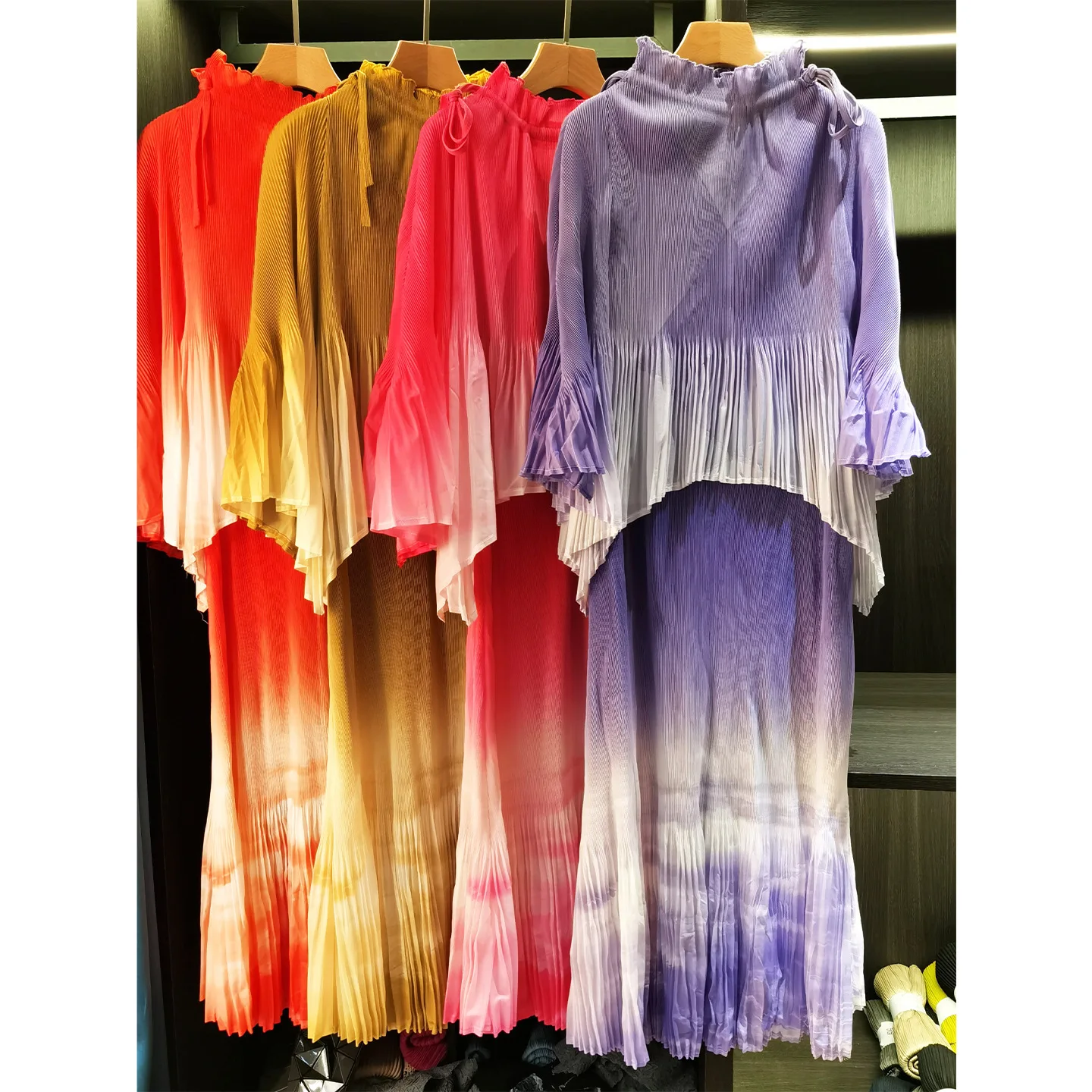 Miyake Pleated 2026 Gradient Bell-Sleeve Pleated Top & Sleeveless Dress Two-Piece Set for Women Elegant Fashion Ensemble Pleat