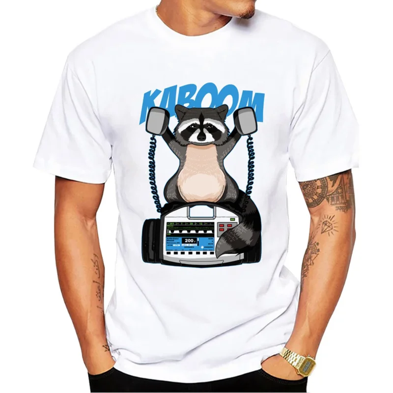 The Raccoon Paramedic Shocks Men T-Shirt Funny Printed Cool T Shirts Short Sleeve Tshirts Harajuku Tee