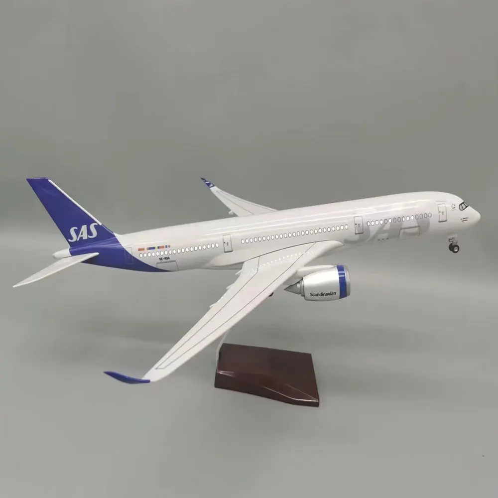 

Scale Model Plane A350-900 SAS airplane toy Model 47CM Scandinavian Airlines Aircraft Diecast for Aviation Enthusiasts Gift