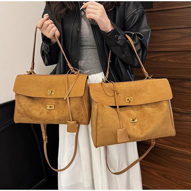 

Матовая сумка на плечо в стиле ретро, роскошная брендовая большая вместительная сумка-тоут с металлической пряжкой, модная высококачественная простая дорожная сумка-мессенджер