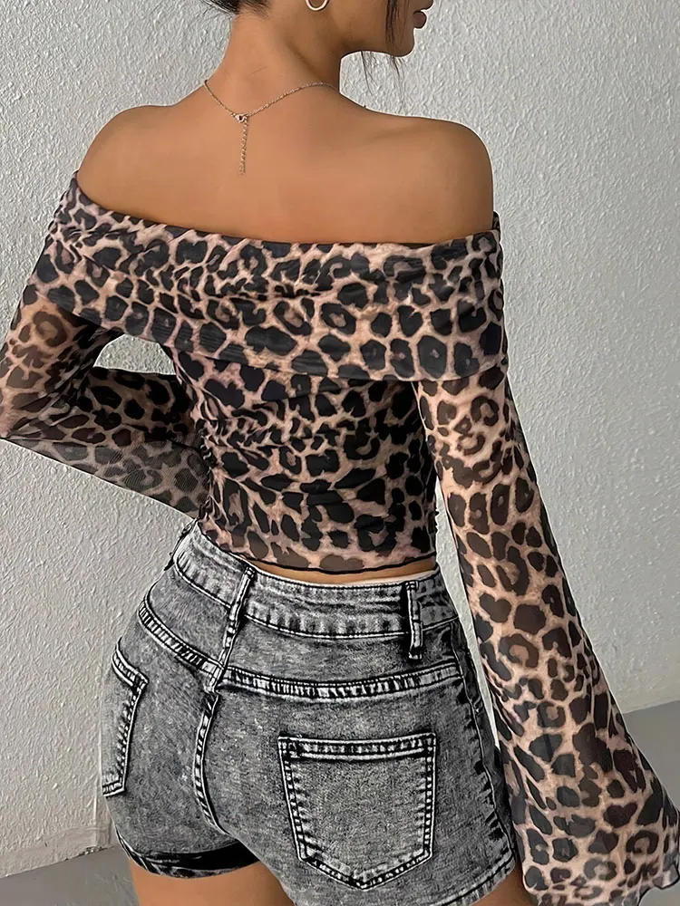 Herbst frauen T-shirt Neue Streetwear Fashion Lange Ärmel Oansatz Tees Sexy Leopard Backless Weibliche Vielseitige Gestrickte Kleidung