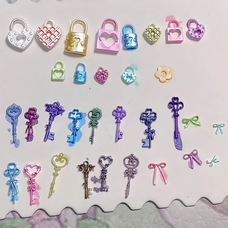 Retro-Schlüssel- und Herzschloss-Silikonform, DIY 3D-Mini-Anhänger-Charm-Form – Detail 4