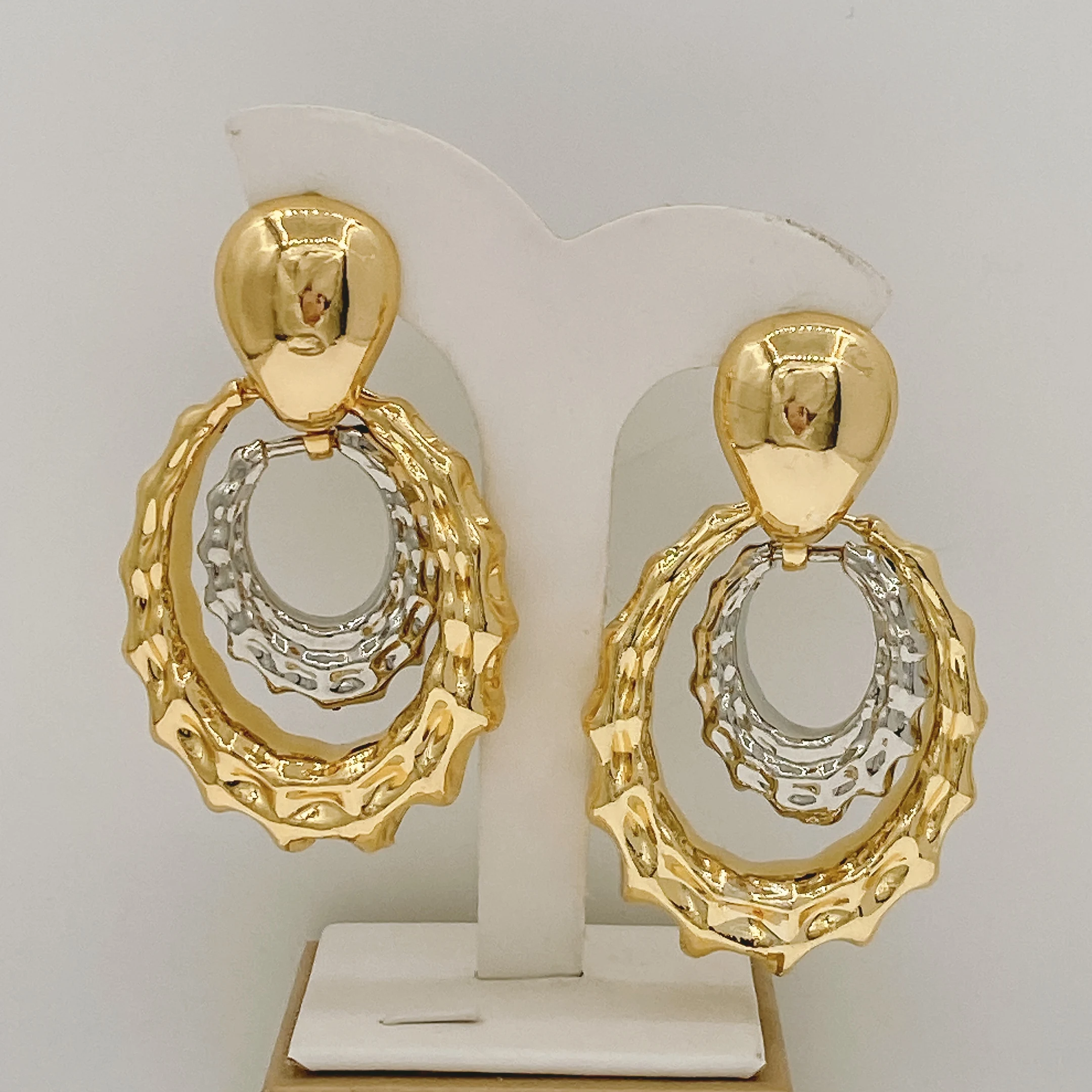 The latest big Women's Earrings Pierced Electroplated Gold Copper Alloy Color Large Earrings For Daily Party Wear Free Shipping