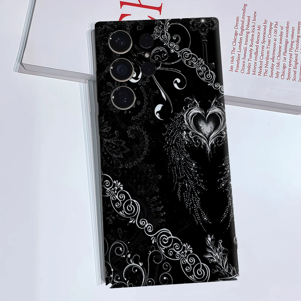 Gothic Heart Key Black Luxury Fashion Full Lens Protective Case for Samsung Galaxy S26 S25 S24 A56 A36 Plus Ultra