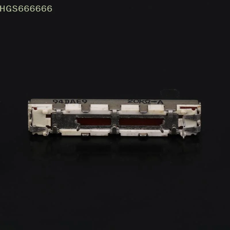 

45mm A20K Linear Potentiometer Straight Side 15mm Shaft 3 Pin for Accurate Volume Adjustment in Audio Amplifiers
