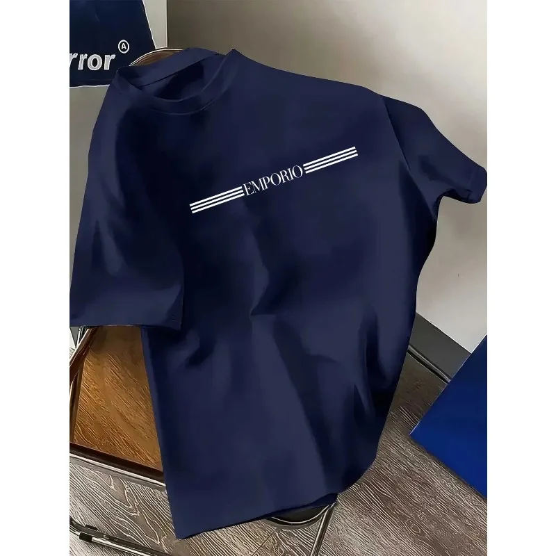 Soft breathable loungewear cotton tee. Simple solid color, no stuffiness for indoor rest and family strolls.
