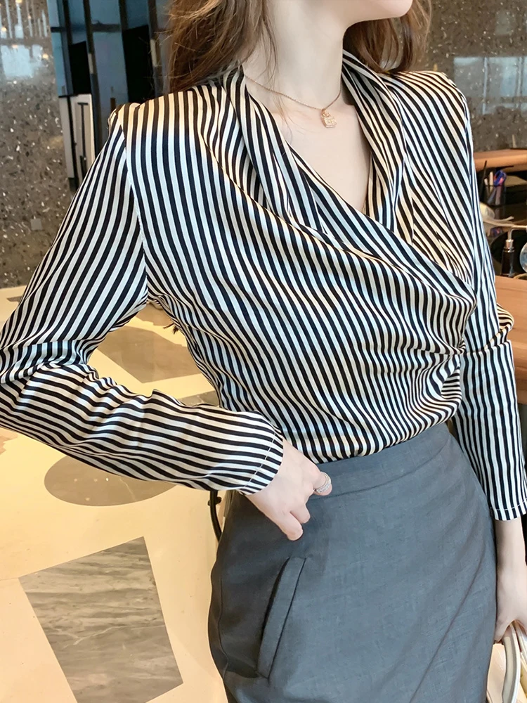 المرأة المهنية OL موضة أنيقة بلوزة الإناث الساتان كم طويل بلايز السيدات الأعمال قمصان العمل الملابس Mujer الربيع