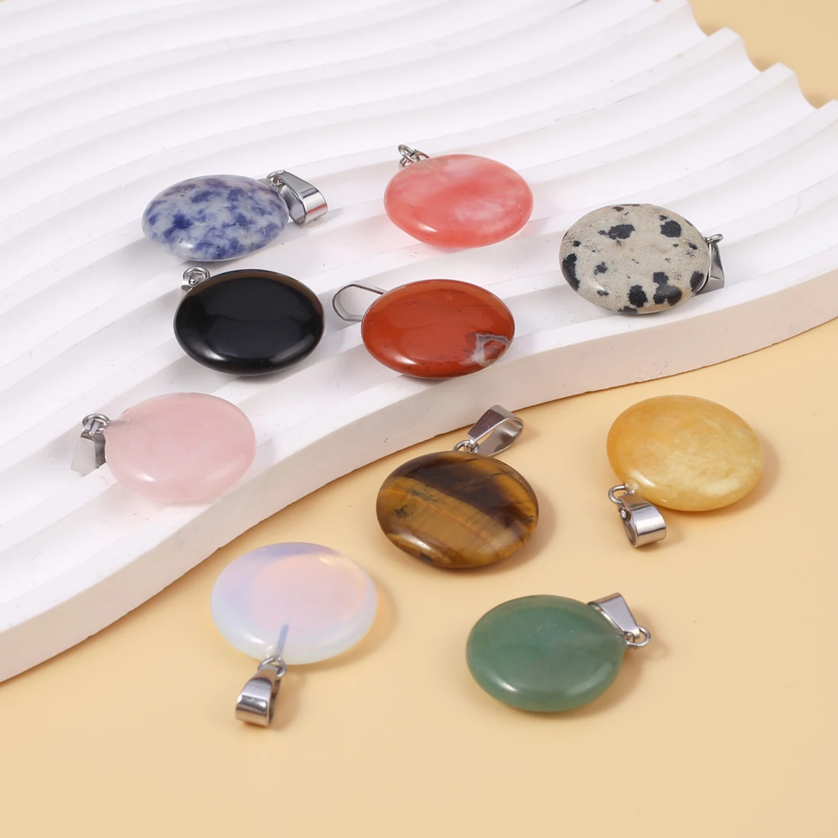 10pcs/lot Natural Round Shape Stone Pendants Quartzs Tiger Eye Agate Charms for Jewelry Making DIY Fashion Necklace Earrings