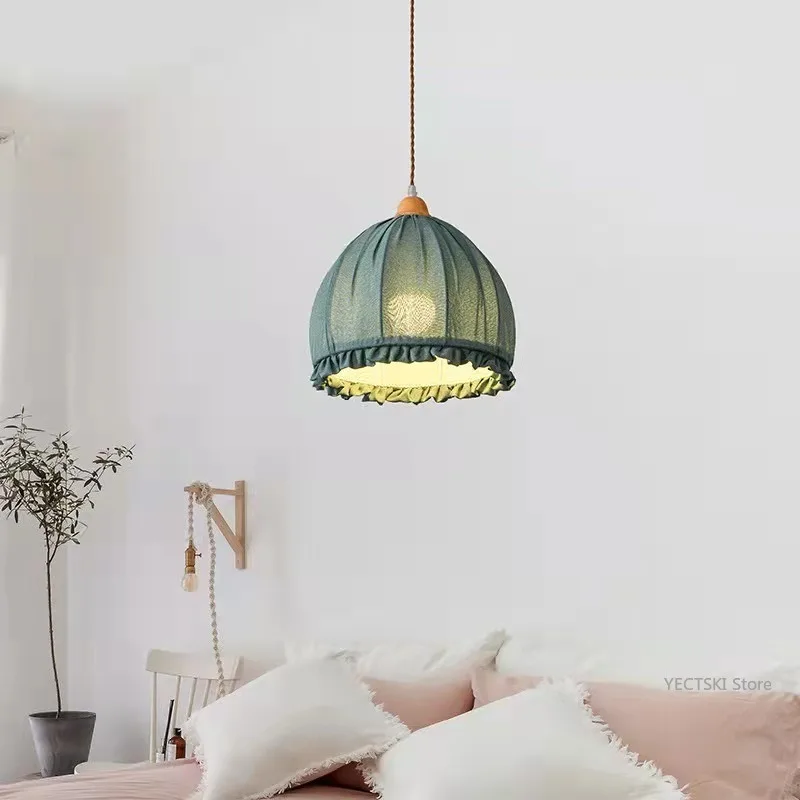 Lampada a sospensione medievale francese, apparecchio di illuminazione a forma di tessuto in stile nordico, luce della camera da letto, luce principale del soggiorno