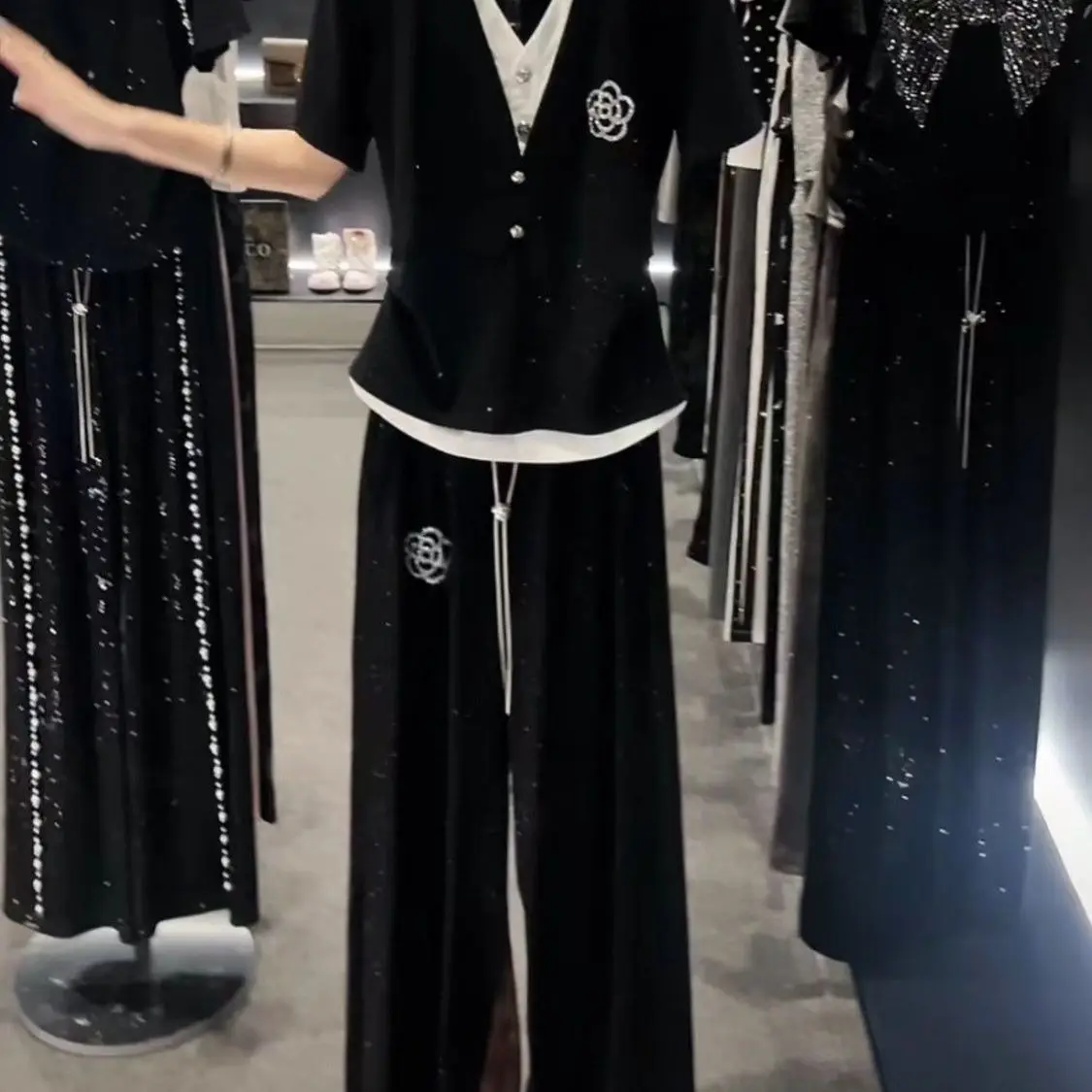 Lazer esportes terno feminino verão com decote em v manga curta topo de cintura alta calças de perna reta conjunto de duas peças