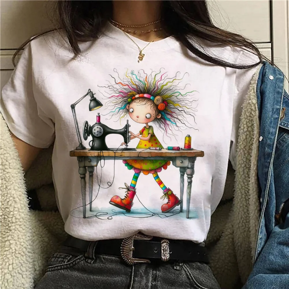 Fashion Women's Sewing Machine Cartoon Pattern Girl Trendy T-Shirt Printed Short Sleeved O-Neck T-Shirt Top Women's T-Shirt