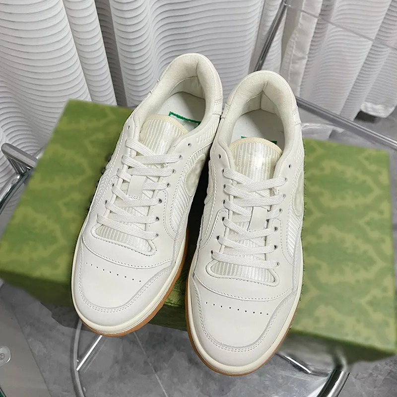 Little White Shoes Couple Round Toe Lace Up Flat Heel Sports and Casual Shoes Fashion Genuine Leather Color Block Shoes