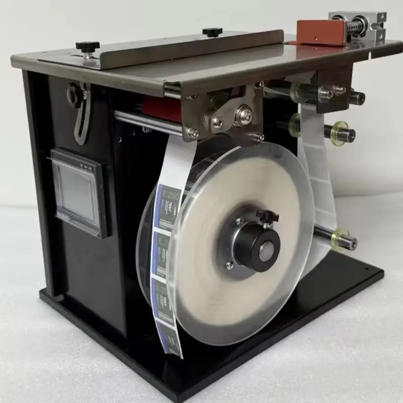 Horizontal Folding Carton Box Anti Tamper Adhesive Sticker Semi Automatic Sealing Corner Labeling Machine Right Angle