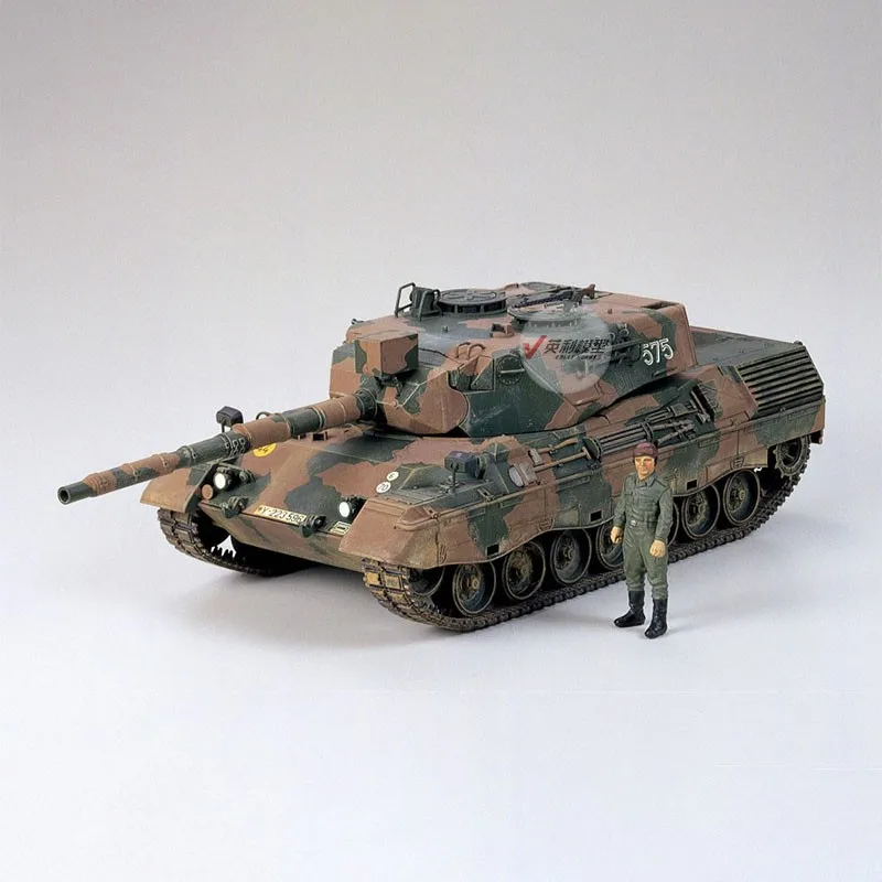 Tamiya 35112 Static Assembled Model  1/35 Scale For West German Tank Leopard A4 Model Kit