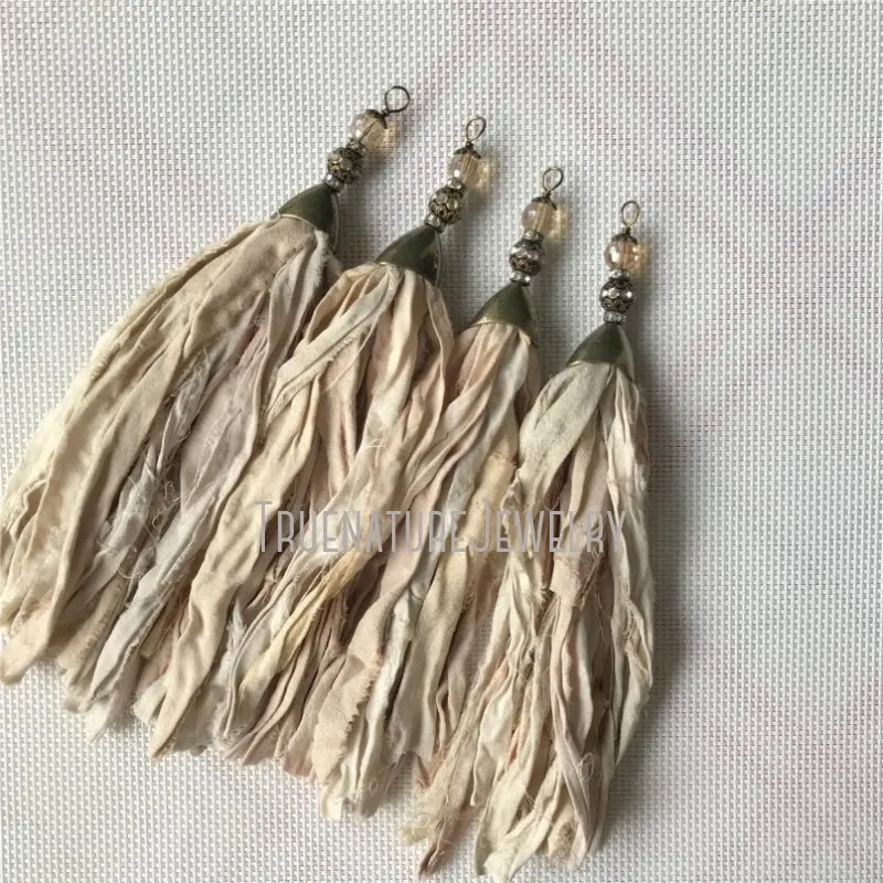 PM28184 Bronze Plated Beige Color Silk Sari Tassel Pendant Boho Bohemian Tassel Pendant Jewelry