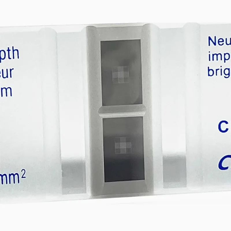 cell-counting-plate-hemocytometer-calculation-disc-bright-silver-bottom-0650030-with-blood-cover-tablet
