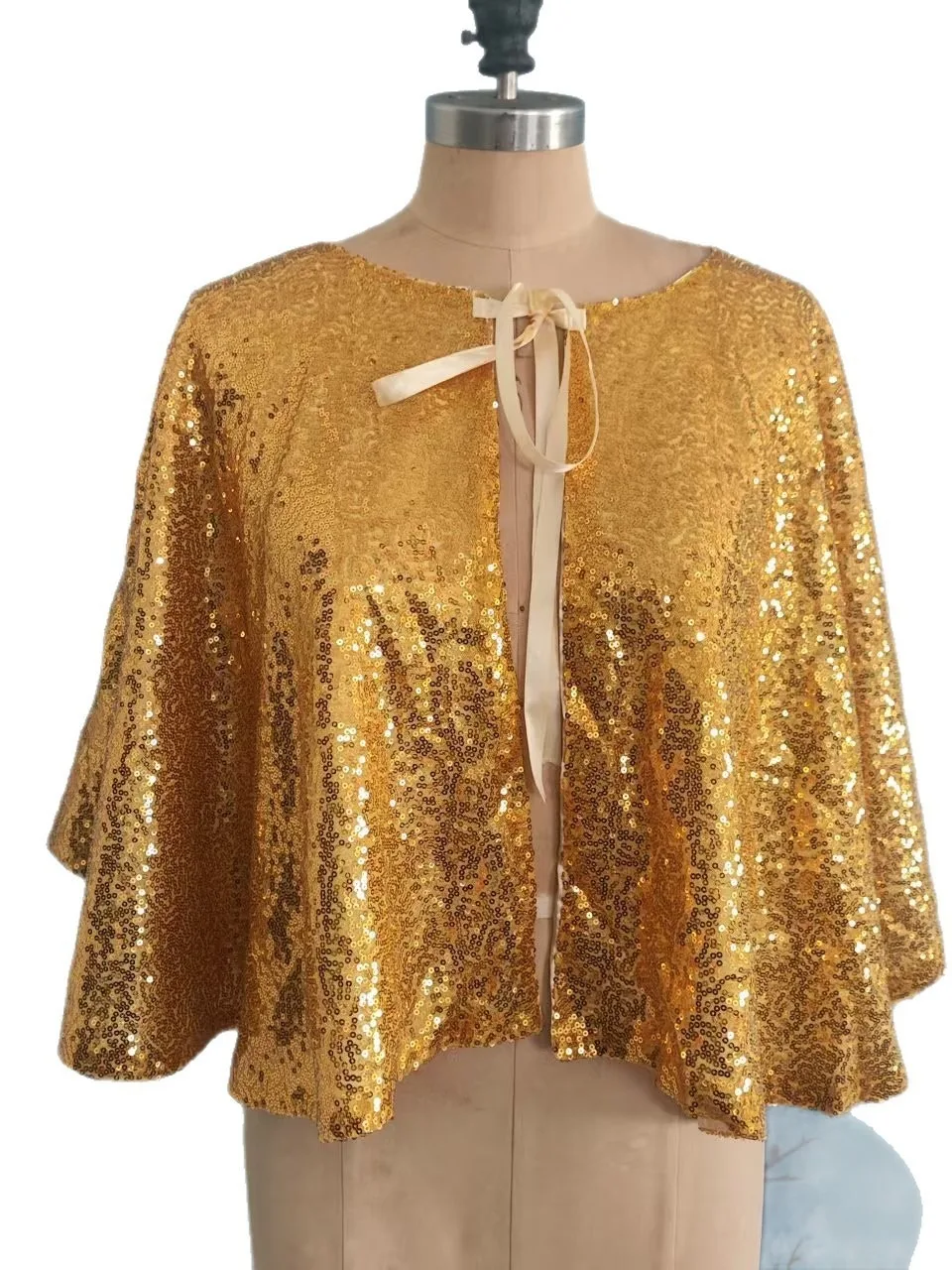 

Halloween Glitter Role-playing Cape with Hood Stage Performance Costume Award Ceremony Robe Women's Ethnic Wear Winter 2025