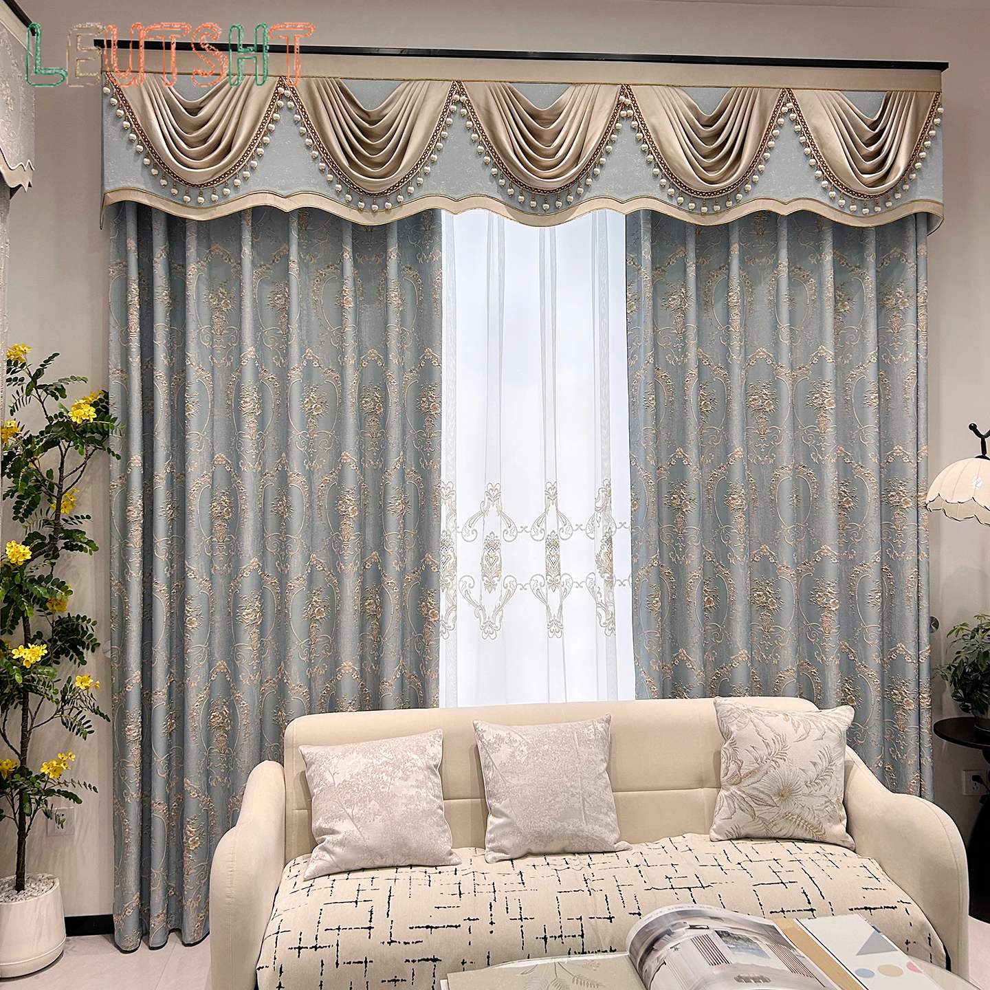 

European Style Curtains High-end Living Room and Bedroom Luxurious High-precision Water Wave Blackout Curtains