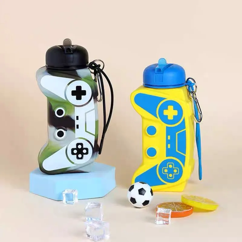 Nuevas ideas de Sela calientes incluyen diseño de controlador de juego nueva taza de agua hervidor portátil hogar al aire libre taza plegable de silicona regalo