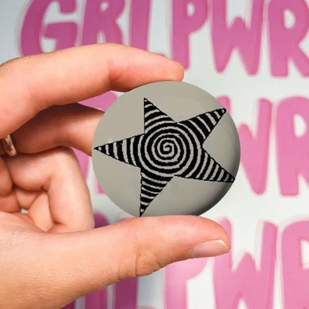 Y-Yoshitomo N-Nara Y2K الجمالية لينة زر دبابيس مضحك أنا أحب D-دومو شارات زر دبوس بروش اليدوية للملابس شارة