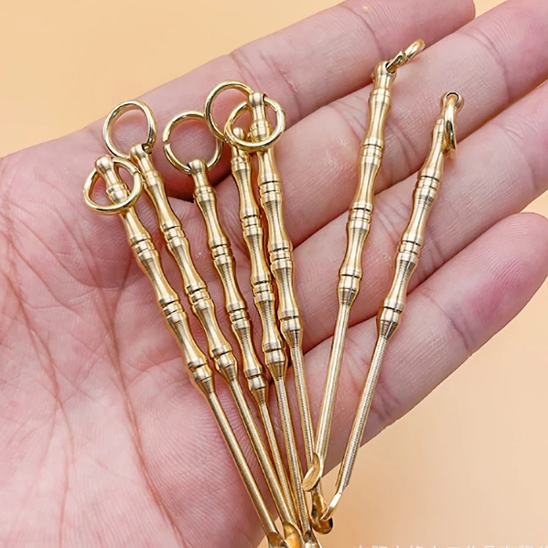 1PCS Keychain Multifunction Ear Care Ear Spoon Toothpick Combination Brass Titanium Alloy Earpick Tool Fruit Picks