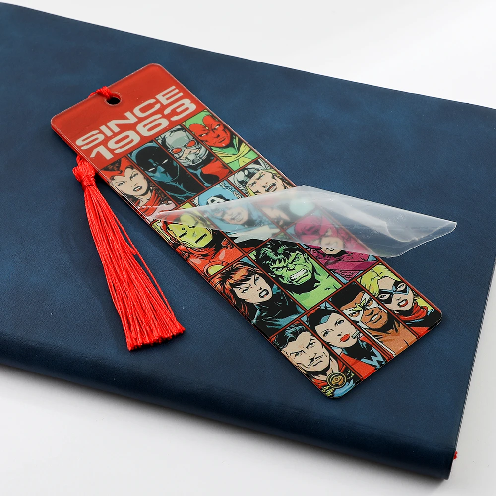 Marcador acrílico dos vingadores da marvel com borla para homens, mulheres, fãs de adolescentes, coleção de fãs criativos, materiais de leitura, presentes