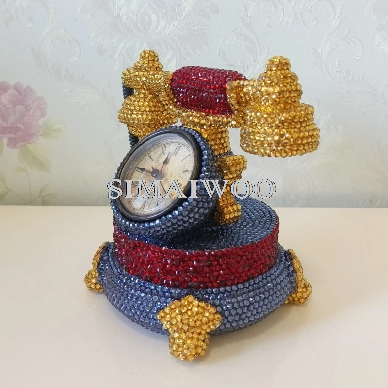 Statue de téléphone rétro en biscuits, horloge de broderie mosaïque, stockage de pièces de monnaie fait à la main bricolage, cadeau décoratif Bling-bling, cadeau en cristal