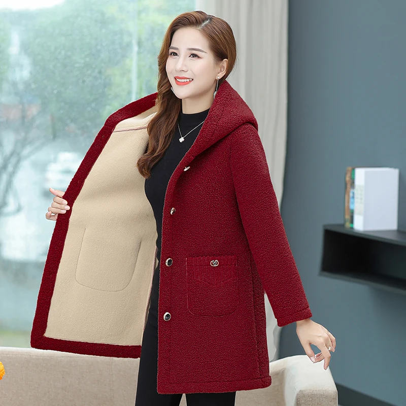 

Mother's Wear Grain Velvet Overcoat Fashion Loose Casual Lamb Wool Parka Women New Autumn Winter Jacket Pie Overcome Female 5XL