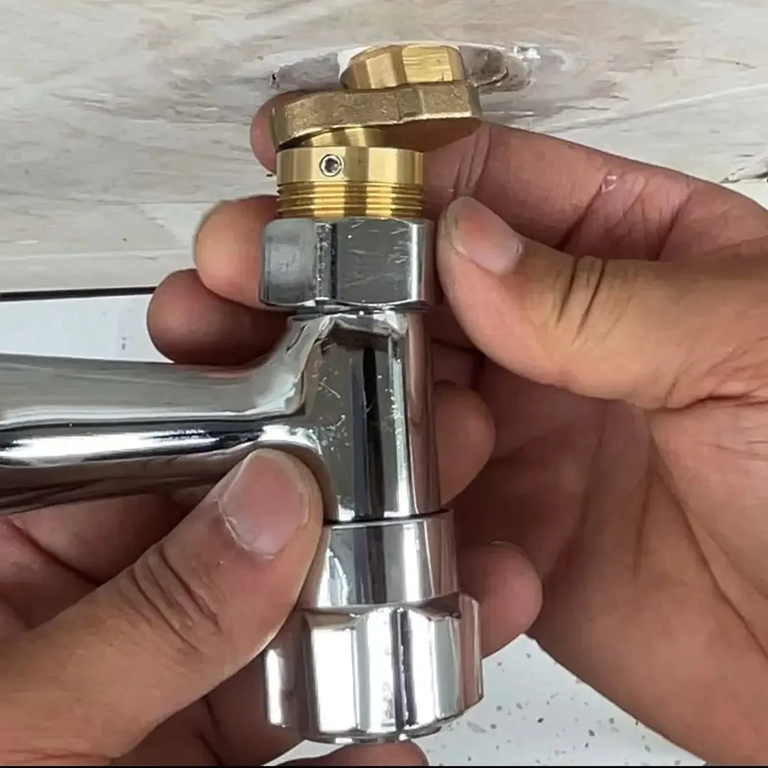 

Copper Angled Curved Foot Lengthened Thickened Eccentric Screw Corner Wall Mounted Angle Adjustment Shower Faucet Adapter