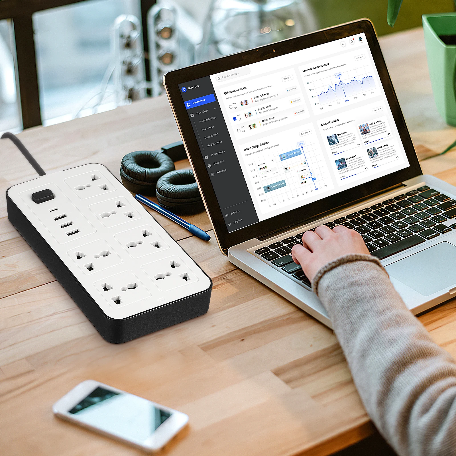 

1.5M UK Socket Power Strip 6 Outlets 4 USB Ports Extension Cord Household Charging Station Wall Plug Electric Outlet