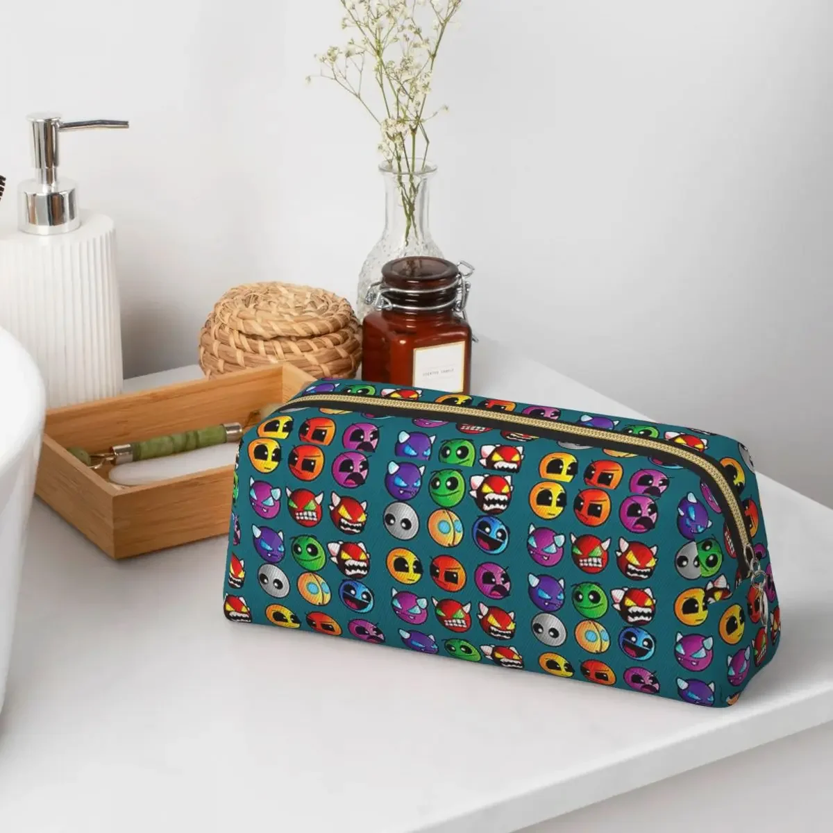 Video Game Geometry Dash Pencil Cases for Student Gifts Pen Box Pencil Bag Large Storage Pencil Pouch Pen Holder