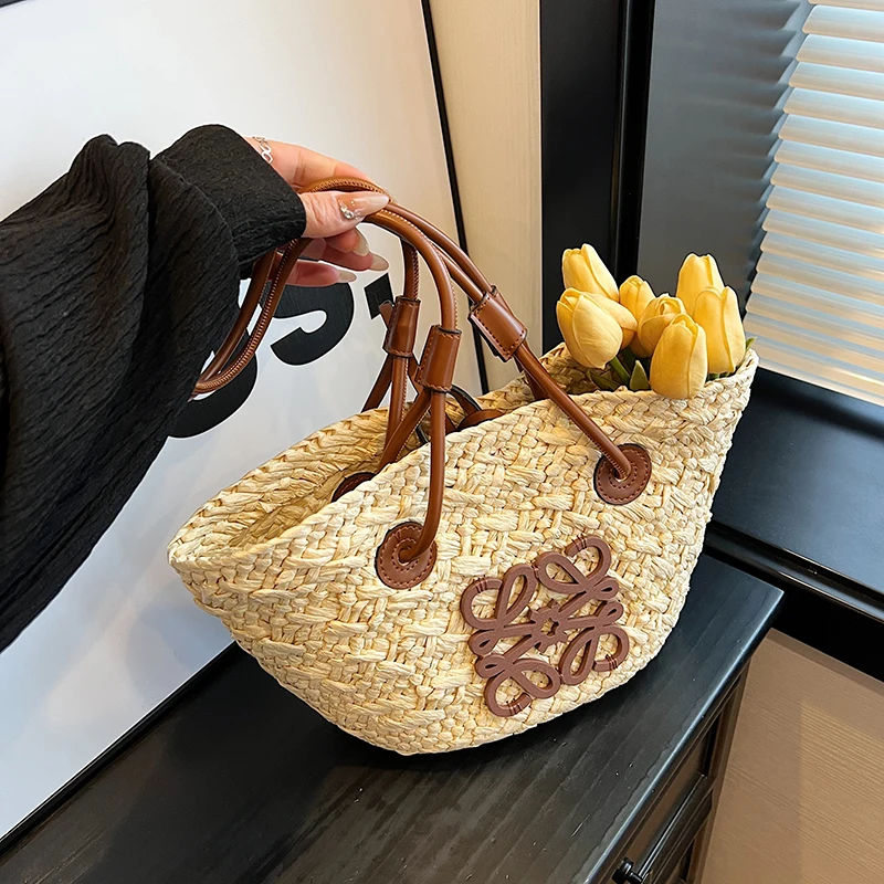 

Stylish Leather Ladies Handbag Crossbody Bag Shoulder Strap Design Tote Messenger Bag Women Classic Elegant