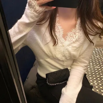 Elegant Lace Trim V Neck Knit Sweater Women Ruched Waist Button-Up Long Sleeve Jumpers Lady Soft Stretchy Fashion Short Pullover