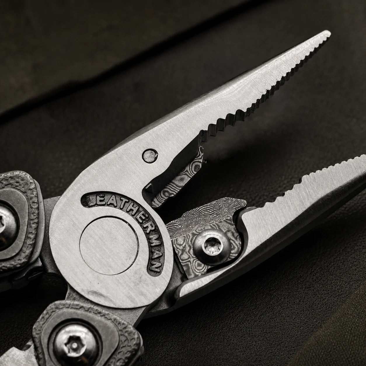 Thicker-Jaw Wire Cutter in VG10 Damascus – Premium Replacement for Leatherman with Chip Edge