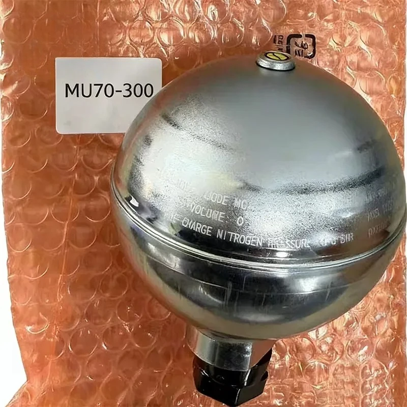 Machinery Engine Parts MU70-300 Engine Accumulator for Excavator Energy Accumulator
