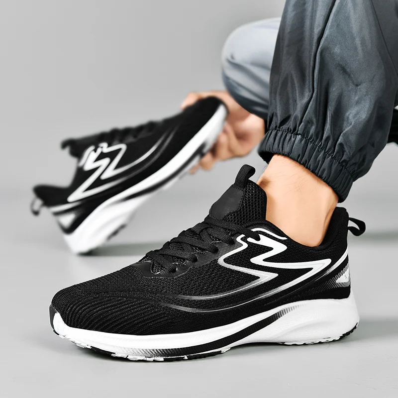 Men's casual new outdoor runing shoes four season sneakers light breathable soft-sole speed fashion students racing sports shoes