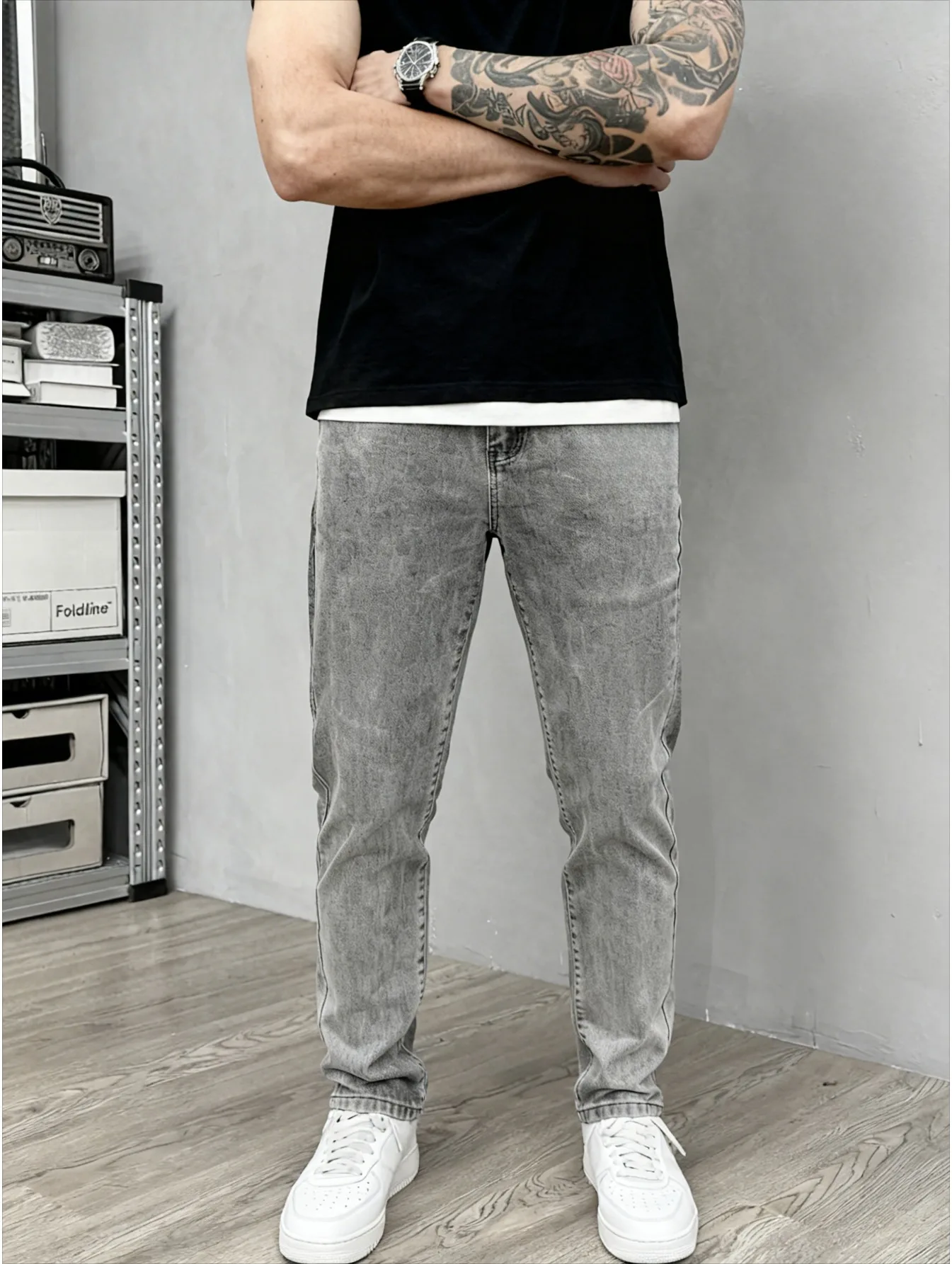 بنطال جينز ضيق للرجال عصري من قماش الدنيم المطاطي بقصة ضيقة ومريح للارتداء اليومي