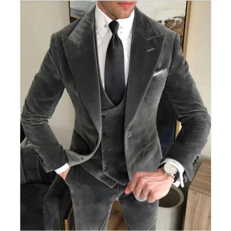 Grey Velvet Suits For Men Business Slim Fit Peak Lapel Blazer Custom Wedding Groom Tuxedo 3 Piece (Jacket +Pants + Vest)