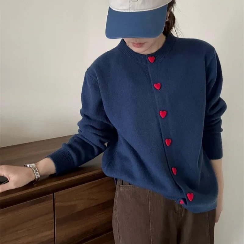 

Lazy Wind Korean Love Button Sweater Jacket Women's Loose Autumn Loose Gentle Age-reducing Knitted Cardigan Top