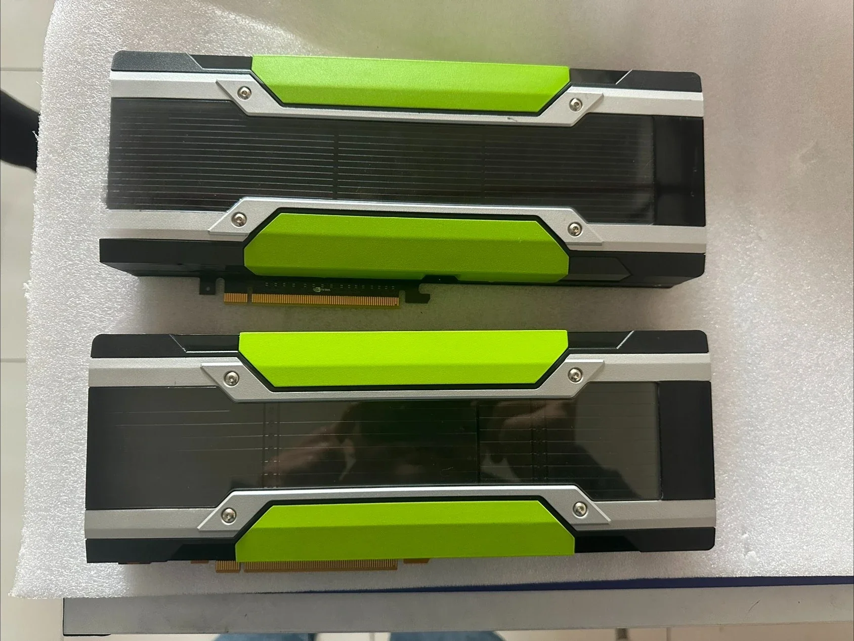 24G P100 16G professional computing graphics card GPU accelerated rendering deep learning machine AI