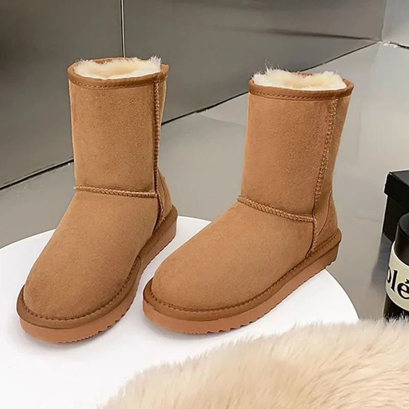 

Women's Two-Way Snow Boots 2025 New Winter Retro Thickened Warm Furry Cotton Shoes Short Boots