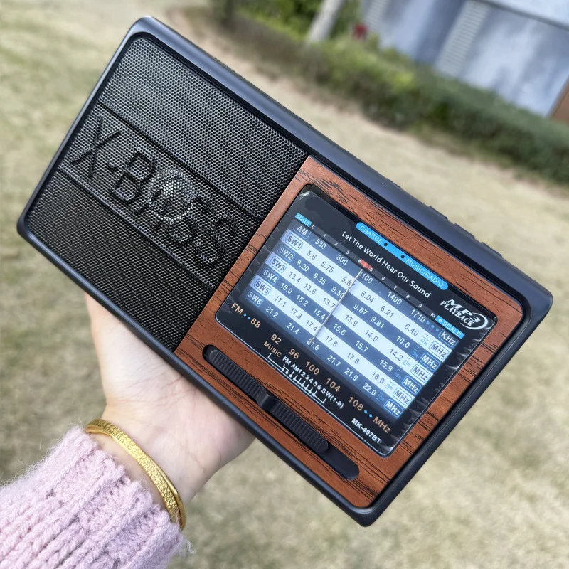 Multifunctional TF Card USB Drive Wireless Bluetooth Speaker Retro Radio Portable Rechargeable Multi-band Highly Sensitive Radio