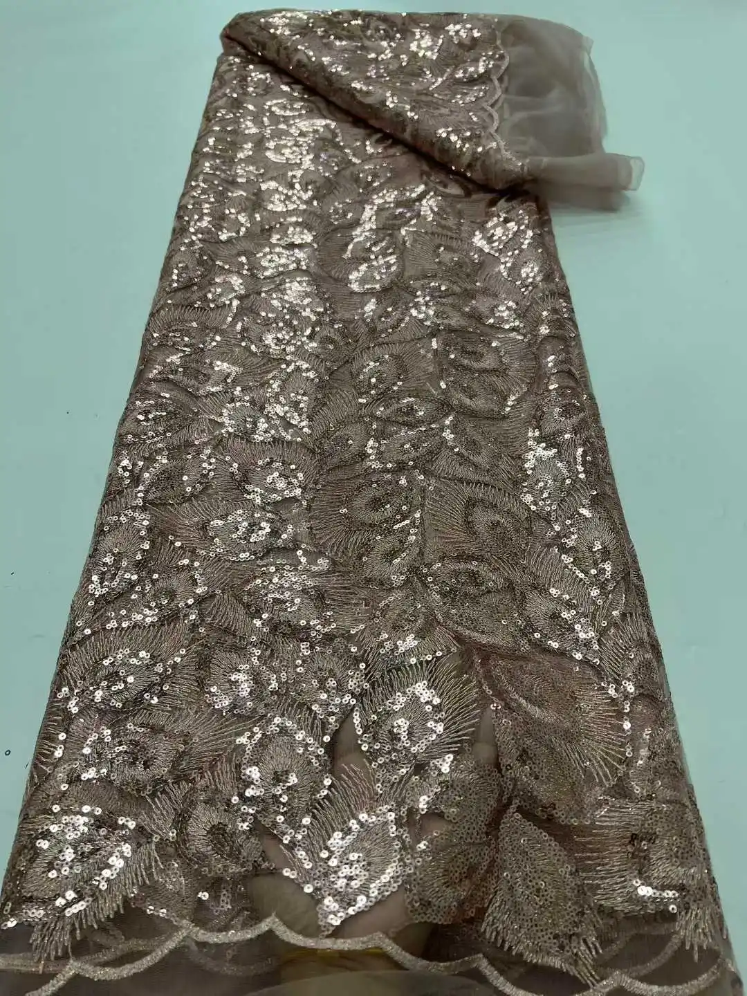 2025 แอฟริกันลูกไม้ผ้าSequinsไนจีเรียตาข่ายลูกไม้ผ้าSequins 5 หลาคุณภาพสูงสําหรับงานแต่งงานชุด