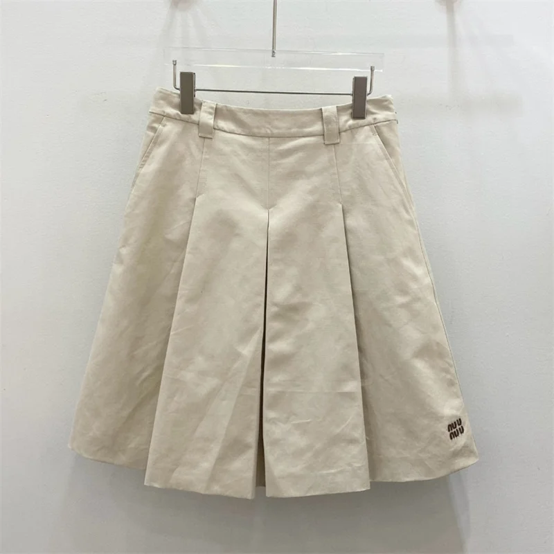 

Women Skirt M238785 Retro Fashionable Micro-standard Zipper Waist Jacket Short Jacket + Pleated Skirt 2024 Summer New Product