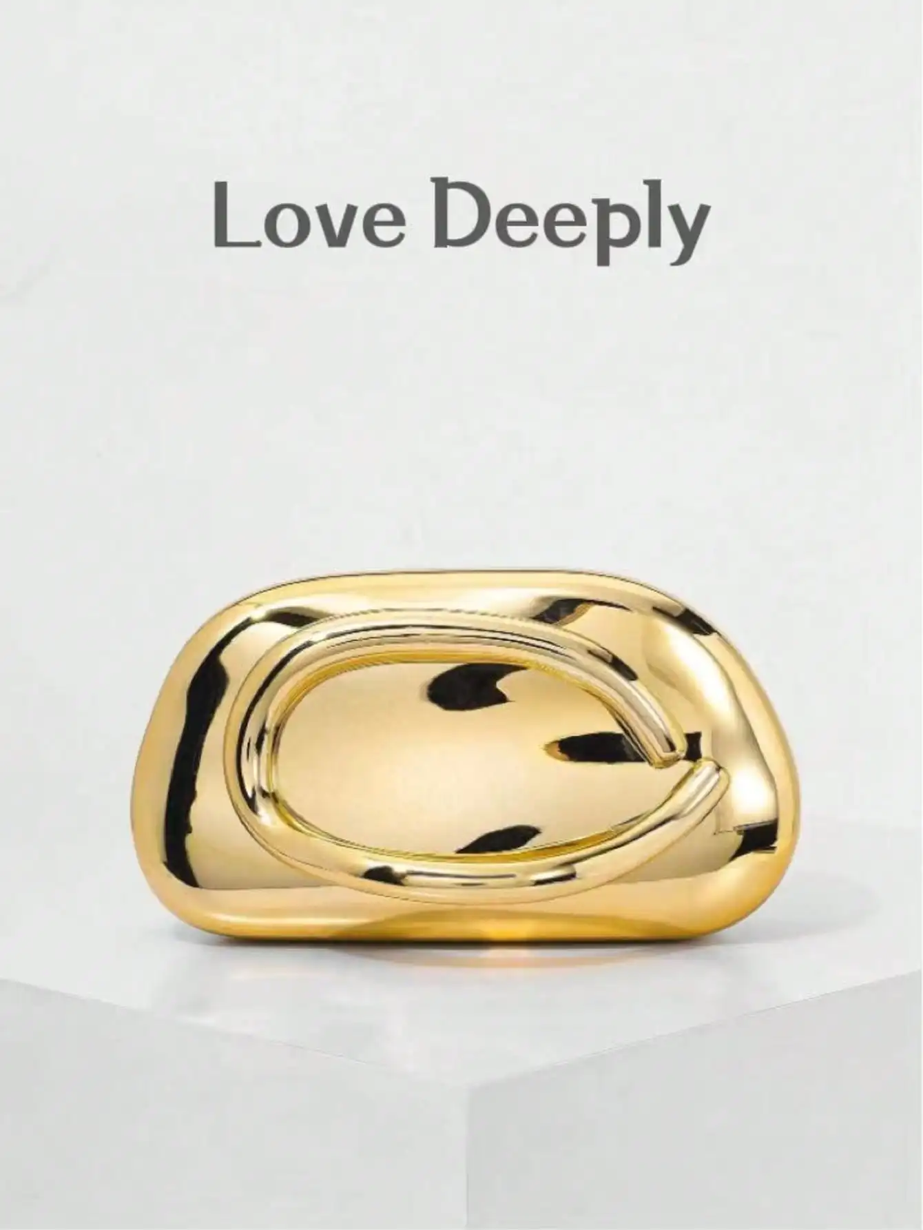 

Destined Store Retro metal style hand-held dinner bag,Formal Party Bag, Gown Bag, Dance Party Bag, Gold Wedding Bag, Bridal Bag