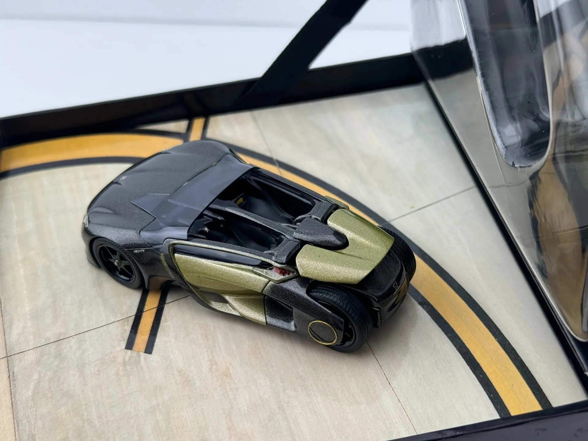 ダイキャスト Norev 1/43 スケールプジョーダブル電気コンセプトカーモデルコフレプジョー Ex1 2010 車モデルグッズおもちゃギフト