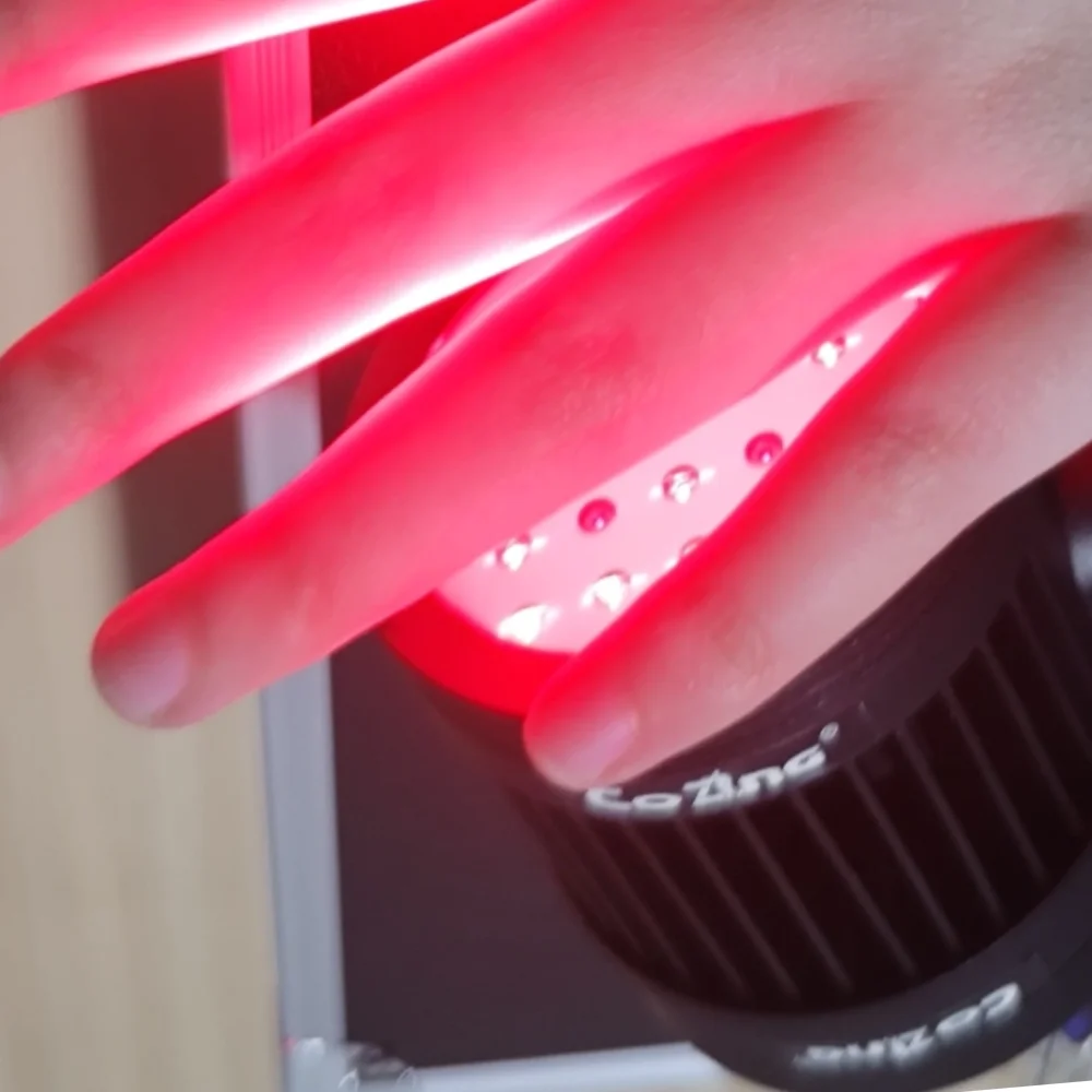 

Лазер для снятия боли и воспалений у людей и животных, медицинский лазерный аппарат 1760 мВт с длинами волн 980 нм, 810 нм, 660 нм