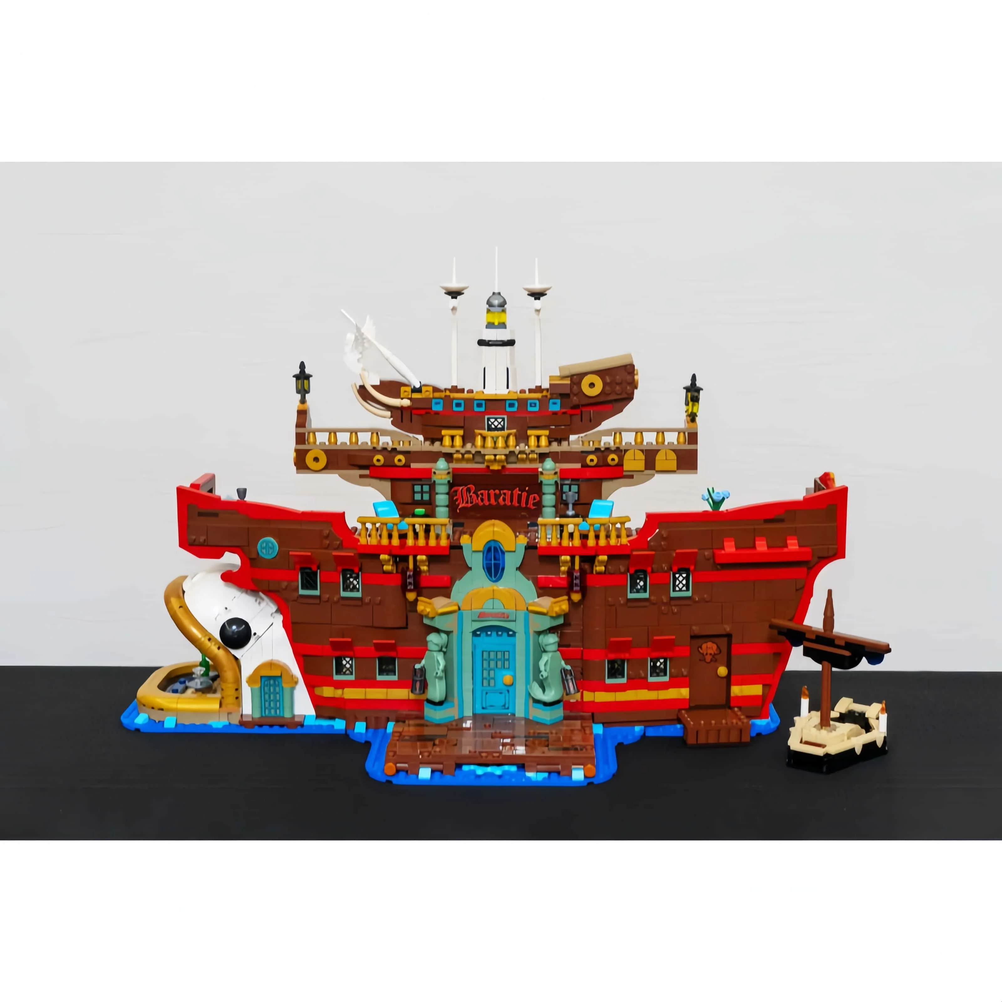 

3402PCS Floating Restaurant Model Building Blocks Brick Toys For adult Birthday Gifts