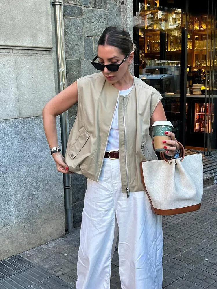 

HH Woman New Fashion O-Neck Sleeveless Slim Vest Jacket Women Chic Solid Zipper Pocket Pleated Decorate Casual Waistcoat